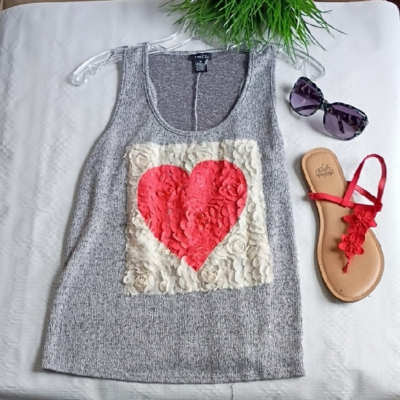 Rue21 Gray Tank Top with Red Heart Design - Picture 3 of 7